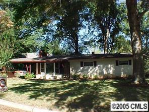 25 SE Ridenhour Ct., Concord, NC 28025