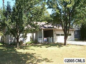 6620 Woodthrush Dr., Charlotte, NC 28227