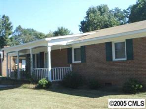 126 Circle Dr., Mount Holly, NC 28120