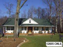 215 Brookview Rd., Statesville, NC 28625