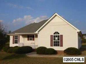 3000 Bobwhite Cir., Wingate, NC 28174