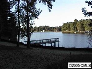 243 Liva Ln., Mooresville, NC 28117