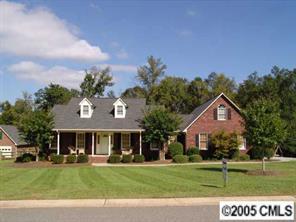 6336 Riverfront Dr., Harrisburg, NC 28075