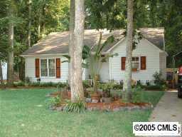 6221 Rockshire Dr., Charlotte, NC 28227