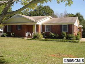 14308 Springwater Dr., Matthews, NC 28105