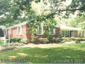 1701 Ridgewood Blvd, Hendersonville, NC 28791