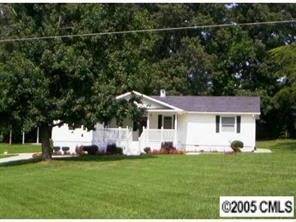 2433 Keziah Rd., Matthews, NC 28105