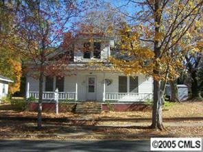 226 N Oak St., Statesville, NC 28677