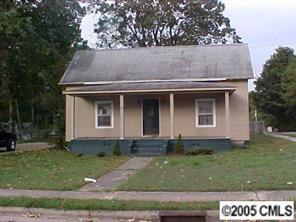 401 S Gaston St., Dallas, NC 28034