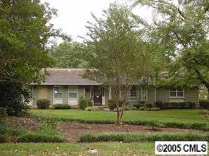 2927 Eastburn Rd., Charlotte, NC 28210
