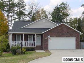 927 Oxford Ct., Concord, NC 28025