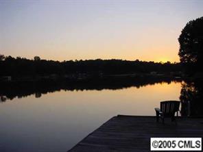 7474 Matchpoint, Sherrills Ford, NC 28673