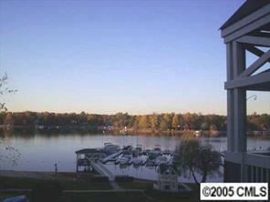 2135 Regatta Ln. #303, Denver, NC 28037