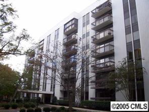 2222 Selwyn Ave. #301, Charlotte, NC 28207