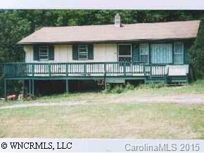 45 Armstrong Rd, Hendersonville, NC 28792