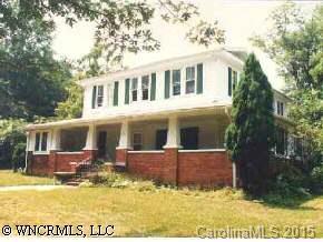 807 Willow St, Hendersonville, NC 28793