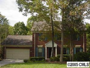 519 Foxfield Ln., Matthews, NC 28105