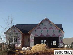 1761 NW Pipers Ridge Cir., Conover, NC 28613
