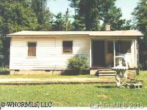 138 Coral Drive, Hendersonville, NC 28791