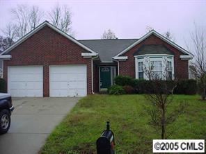 12112 Robins Nest Ln., Charlotte, NC 28269