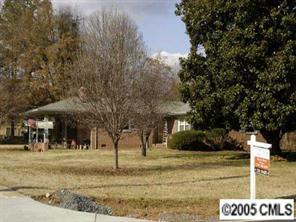 10316 Moores Chapel Rd., Charlotte, NC 28214