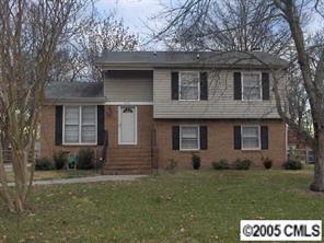 2711 Johnny Reb Ln., Charlotte, NC 28273