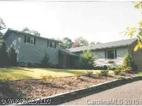 335 Wood Dale Drive, Hendersonville, NC 28791
