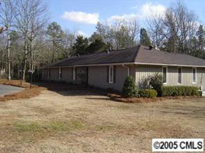 209 Foxton Rd., Matthews, NC 28104