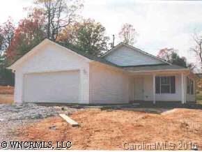 105 Amelia Dr, Hendersonville, NC 28792