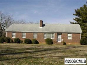 1722 Toddville Rd., Charlotte, NC 28214