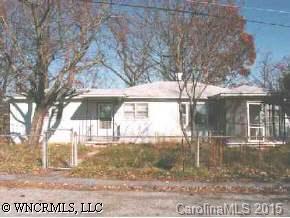 212 Oakhurst Street, Hendersonville, NC 28792