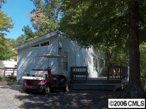 155 Clubhouse Dr., New London, NC 28127