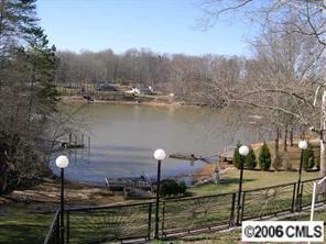 7044 Locke Dr., Sherrills Ford, NC 28673