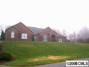 6378 Dwayne Starnes Rd., Hickory, NC 28602