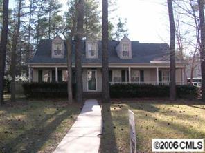 4221 Saxonbury Way, Charlotte, NC 28269