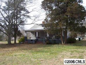 1107 N Main St., Mount Holly, NC 28120