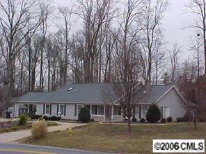 9301 Sardis Rd., Matthews, NC 28105