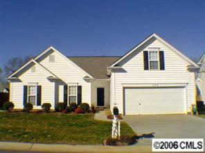220 Everett Park Dr., Mooresville, NC 28115