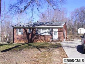 1918 Beechwood Cir., Gastonia, NC 28054