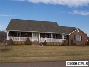 2943 Weatherfield Dr., Lincolnton, NC 28092