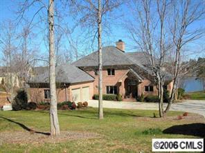 405 Bay Harbour Rd., Mooresville, NC 28117