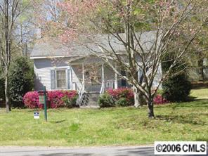 243 E Catawba Ave., Mooresville, NC 28115