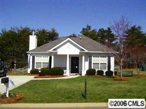 335 Cedarcroft Dr., Mooresville, NC 28115