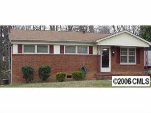 1016 Bramble Pl., Charlotte, NC 28208