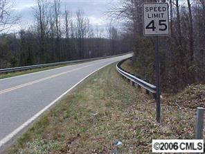 498 River Hill Rd., Statesville, NC 28625