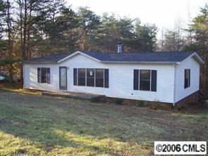 136 Knotty Pine Ln., Mooresville, NC 28117