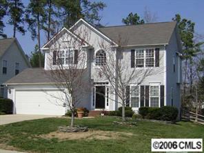 10003 Dauphine Dr., Charlotte, NC 28216