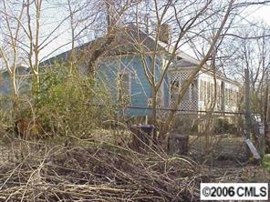 204 S Willow St., Dallas, NC 28034