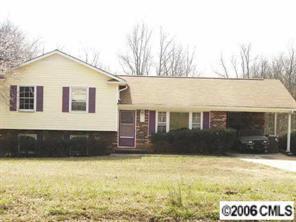 2322 Margaret Wallace Rd., Matthews, NC 28105