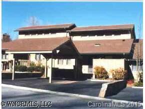 903 Red Oak Drive, Hendersonville, NC 28791